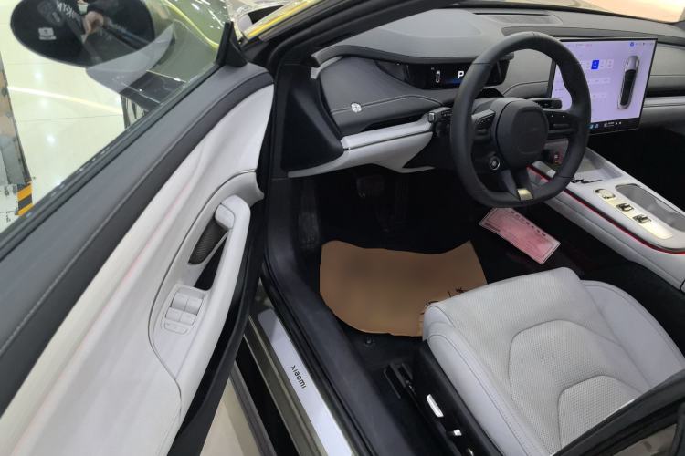 Used Xiaomi Auto SU7 2024 Rear-Drive Long-Range Intelligent Driving Version Driver Seat