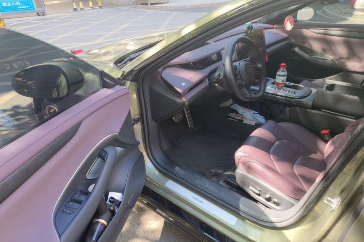 Used Xiaomi Auto SU7 2024 Four-Wheel Drive Ultra-Long Range Advanced Intelligent Driving Max Edition Driver Seat