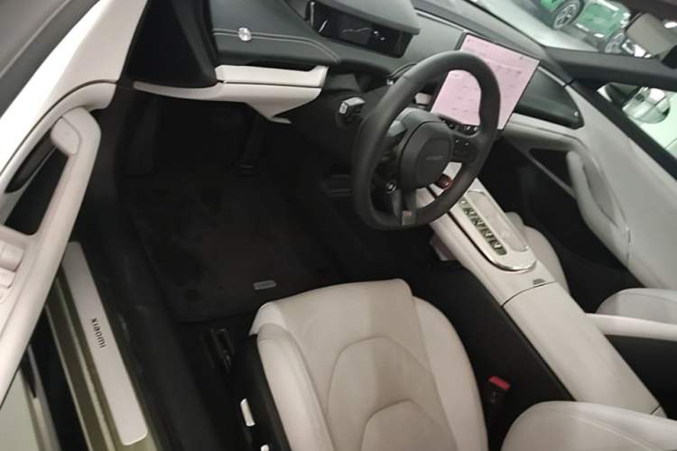 Used Xiaomi Auto SU7 2024 Rear-Drive Ultra-Long Range Advanced Pro-Level Intelligent Driving Version Driver Seat