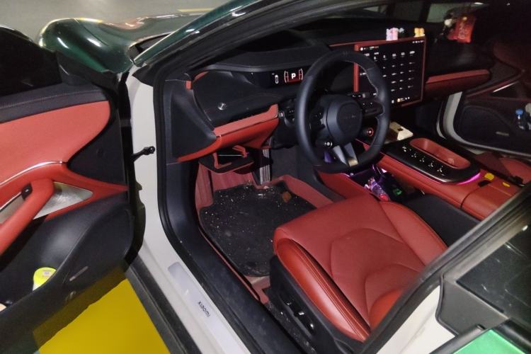 Used Xiaomi Auto SU7 2024 Four-Wheel-Drive Max Founder's Edition Driver Seat