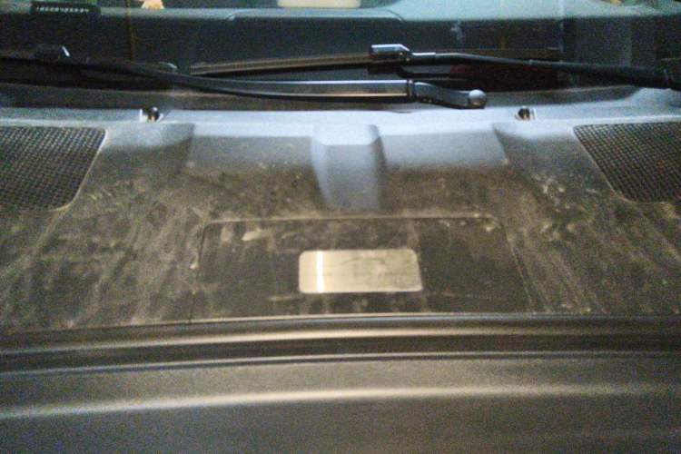 Used Xiaomi Auto SU7 2024 Rear-Drive Long-Range Intelligent Driving Version Engine Bay
