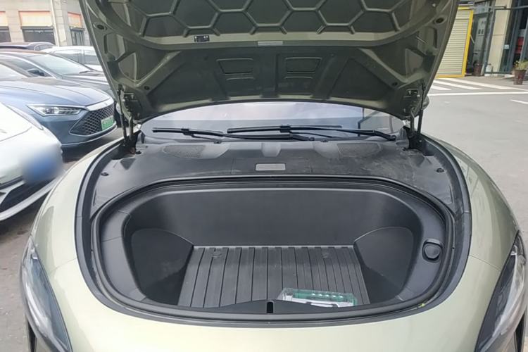 Used Xiaomi Auto SU7 2024 Rear-Drive Long-Range Intelligent Driving Version Engine Bay