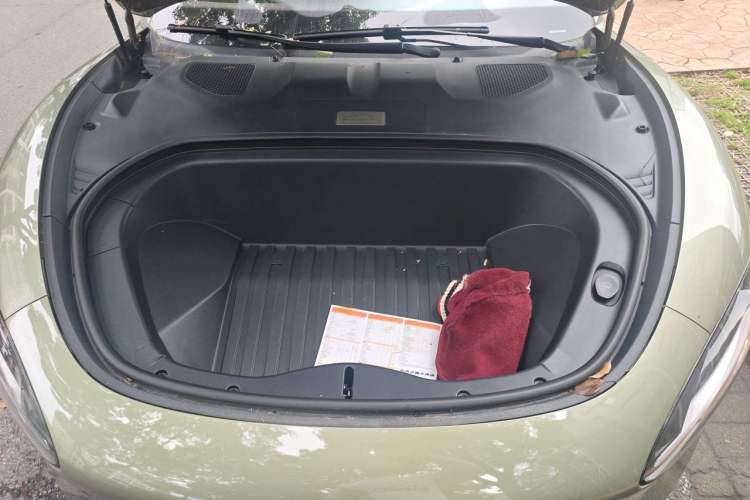 Used Xiaomi Auto SU7 2024 Rear-Drive Long-Range Intelligent Driving Version Engine Bay