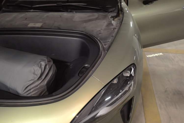 Used Xiaomi Auto SU7 2024 Four-Wheel Drive Ultra-Long Range Advanced Intelligent Driving Max Edition Engine Bay Left