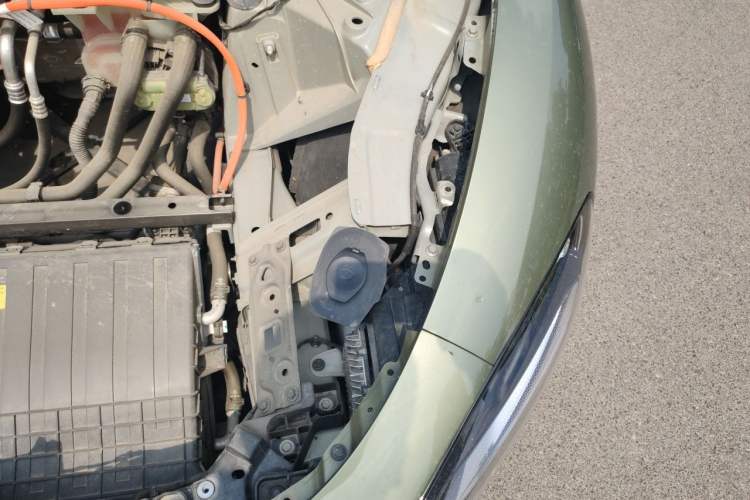 Used Xiaomi Auto SU7 2024 Rear-Drive Standard Founder Edition Engine Bay Left