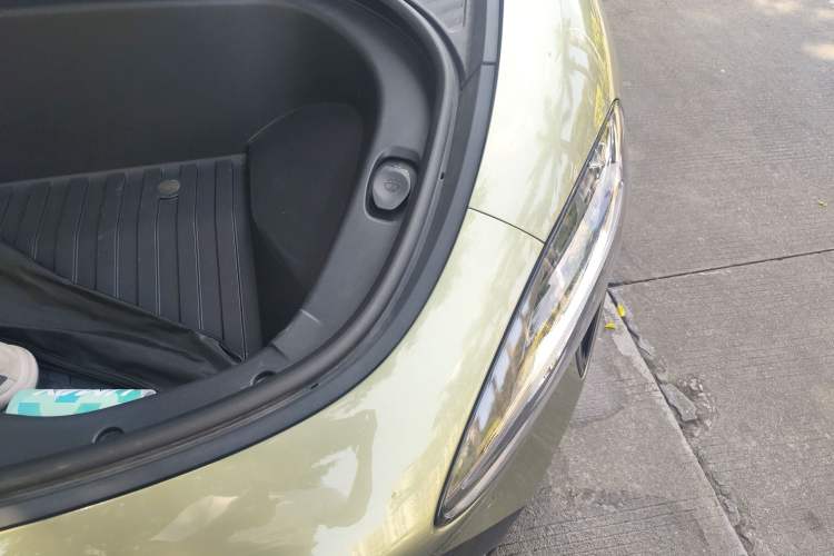 Used Xiaomi Auto SU7 2024 Rear-Drive Standard Founder Edition Engine Bay Left