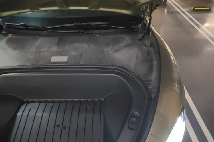 Used Xiaomi Auto SU7 2024 Rear-Drive Standard Founder Edition Engine Bay Left
