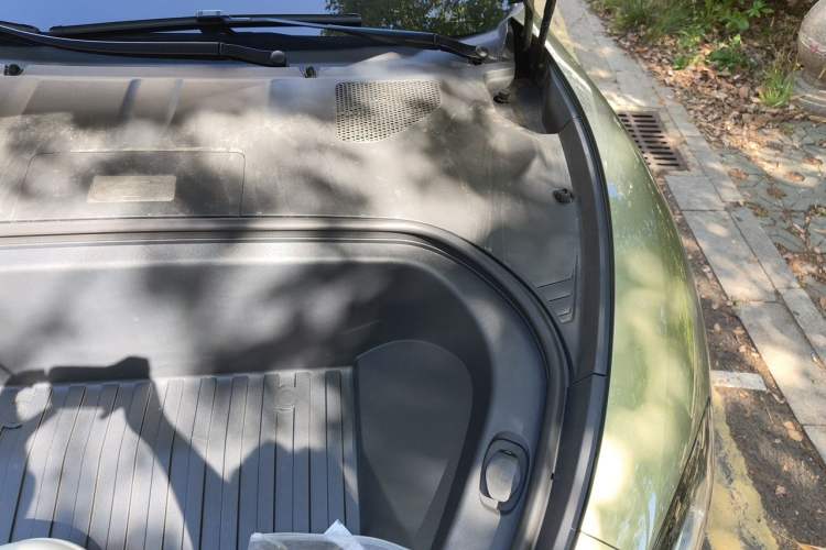 Used Xiaomi Auto SU7 2024 Four-Wheel Drive Ultra-Long Range Advanced Intelligent Driving Max Edition Engine Bay Left