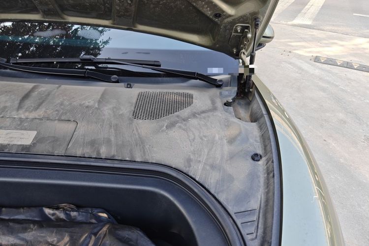 Used Xiaomi Auto SU7 2024 Rear-Drive Long-Range Intelligent Driving Version Engine Bay Left