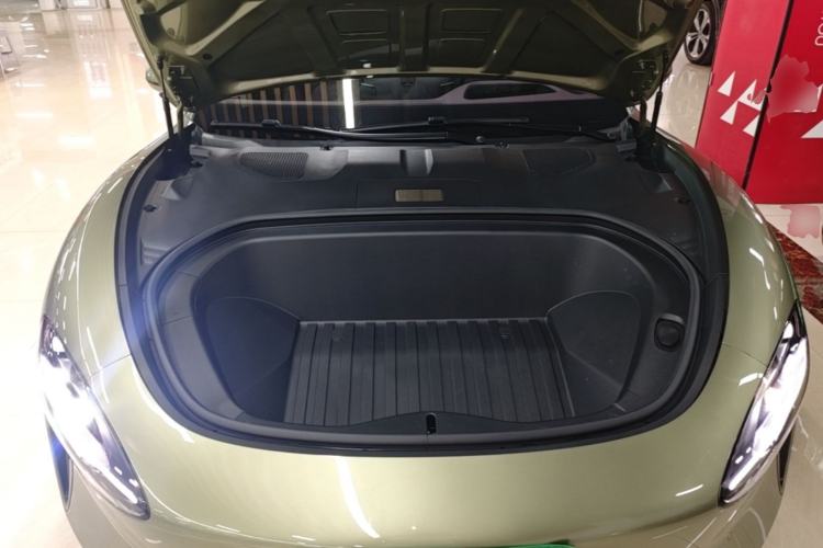 Used Xiaomi Auto SU7 2024 Four-Wheel Drive Ultra-Long Range Advanced Intelligent Driving Max Edition Engine Bay