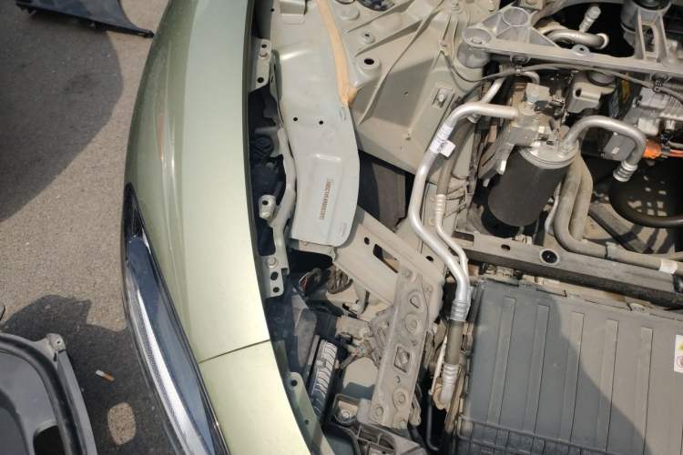 Used Xiaomi Auto SU7 2024 Rear-Drive Standard Founder Edition Engine Bay Right