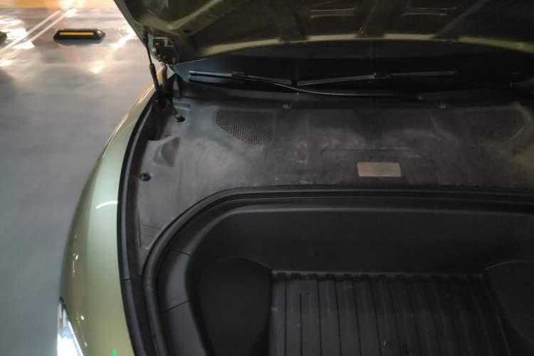 Used Xiaomi Auto SU7 2024 Rear-Drive Standard Founder Edition Engine Bay Right