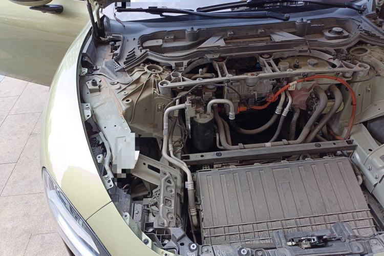 Used Xiaomi Auto SU7 2024 Rear-Drive Standard Founder Edition Engine Bay Right