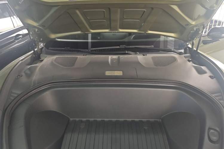 Used Xiaomi Auto SU7 2024 Four-Wheel-Drive Max Founder's Edition Engine Bay