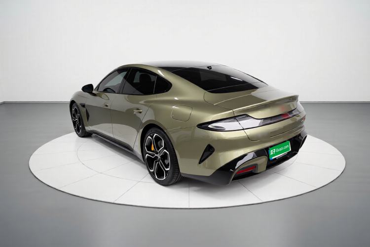 Used Xiaomi Auto SU7 2024 Four-Wheel Drive Ultra-Long Range Advanced Intelligent Driving Max Edition Exterior 2