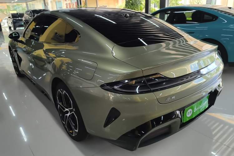 Used Xiaomi Auto SU7 2024 Rear-Drive Long-Range Intelligent Driving Version Exterior 2