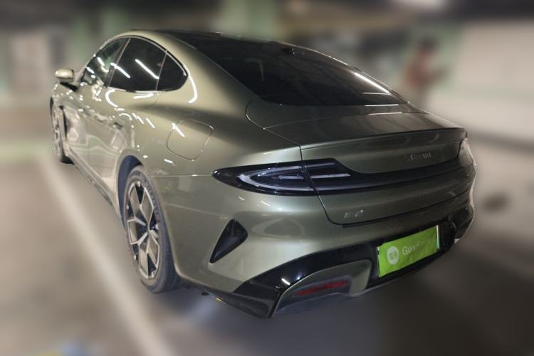 Used Xiaomi Auto SU7 2024 Rear-Drive Long-Range Intelligent Driving Version Exterior 3