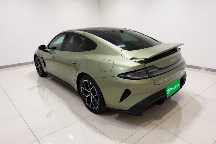 Used Xiaomi Auto SU7 2024 Rear-Drive Ultra-Long Range Advanced Pro-Level Intelligent Driving Version Exterior 3
