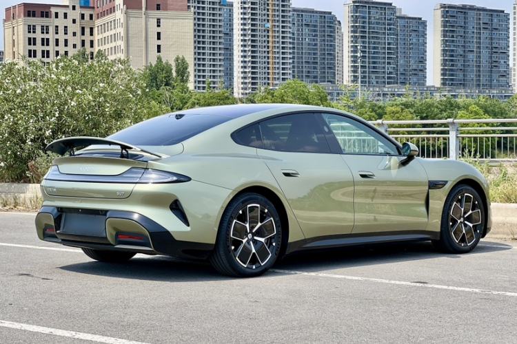 Used Xiaomi Auto SU7 2024 Rear-Drive Ultra-Long Range Advanced Pro-Level Intelligent Driving Version Exterior 3