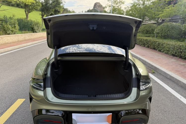 Used Xiaomi Auto SU7 2024 Rear-Drive Long-Range Intelligent Driving Version Exterior 3