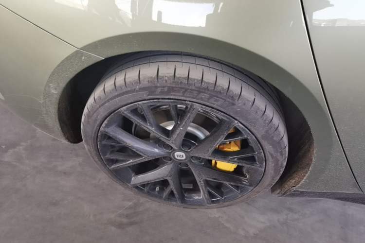 Used Xiaomi Auto SU7 2024 Four-Wheel Drive Ultra-Long Range Advanced Intelligent Driving Max Edition Exterior 5