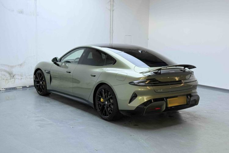 Used Xiaomi Auto SU7 2024 Four-Wheel Drive Ultra-Long Range Advanced Intelligent Driving Max Edition Exterior 6