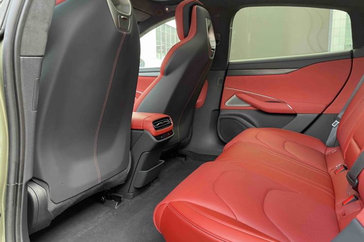 Used Xiaomi Auto SU7 2024 Four-Wheel Drive Ultra-Long Range Advanced Intelligent Driving Max Edition Exterior 8