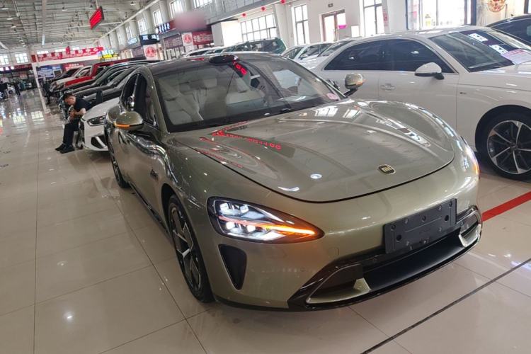 Used Xiaomi Auto SU7 2024 Rear-Drive Ultra-Long Range Advanced Pro-Level Intelligent Driving Version Front Right 45 Deg