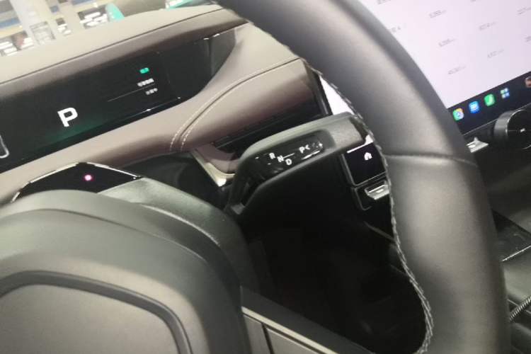 Used Xiaomi Auto SU7 2024 Rear-Drive Long-Range Intelligent Driving Version Gear Lever