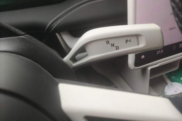 Used Xiaomi Auto SU7 2024 Rear-Drive Long-Range Intelligent Driving Version Gear Lever