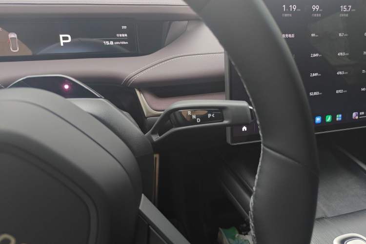 Used Xiaomi Auto SU7 2024 Four-Wheel Drive Ultra-Long Range Advanced Intelligent Driving Max Edition Gear Lever