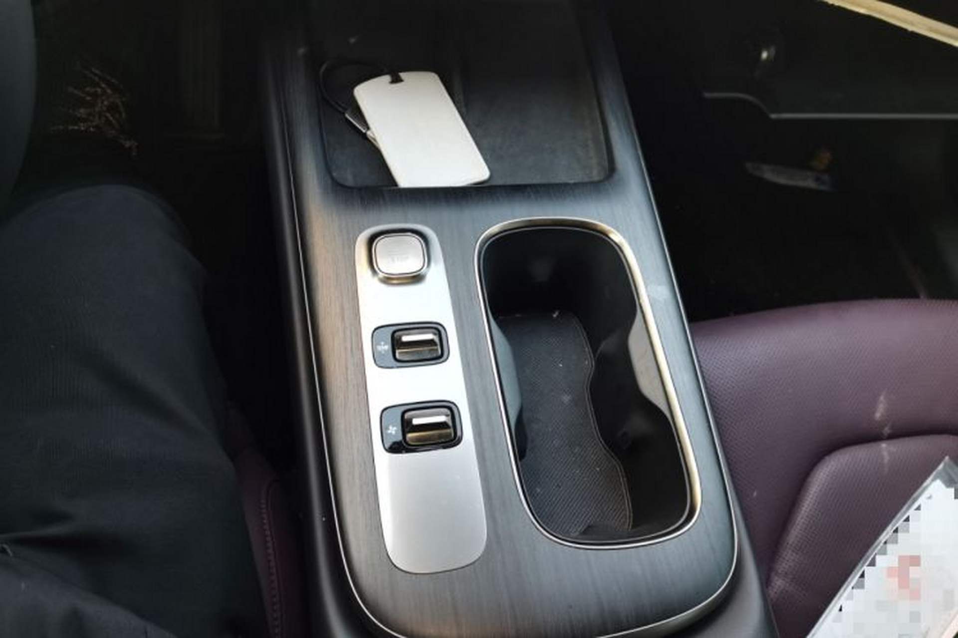 Used Xiaomi Auto SU7 2024 Rear-Drive Long-Range Intelligent Driving Version Gear Lever
