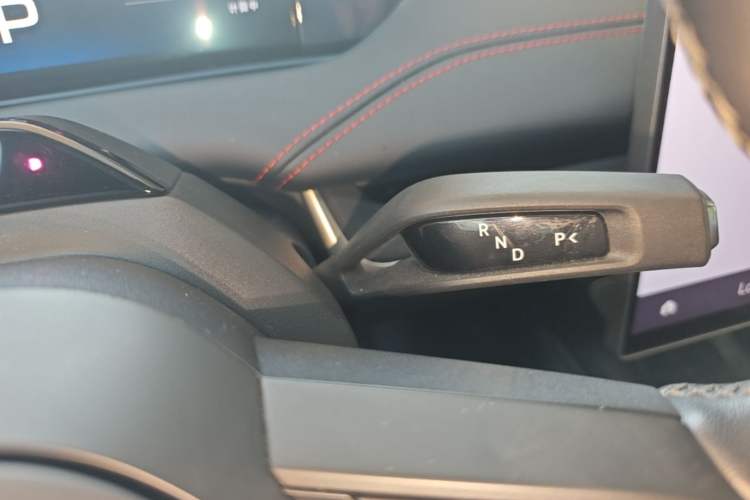 Used Xiaomi Auto SU7 2024 Rear-Drive Standard Founder Edition Gear Lever