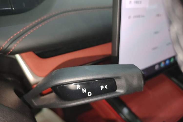 Used Xiaomi Auto SU7 2024 Rear-Drive Long-Range Intelligent Driving Version Gear Lever