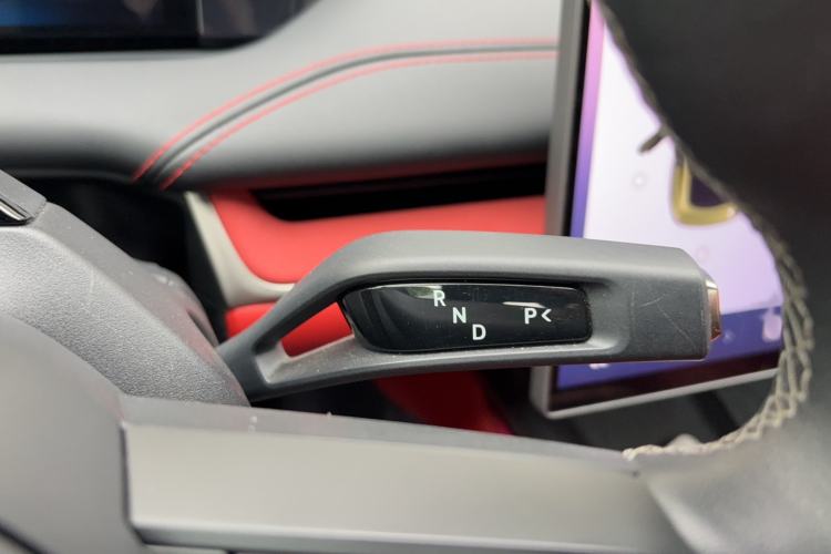 Used Xiaomi Auto SU7 2024 Rear-Drive Ultra-Long Range Advanced Pro-Level Intelligent Driving Version Gear Lever