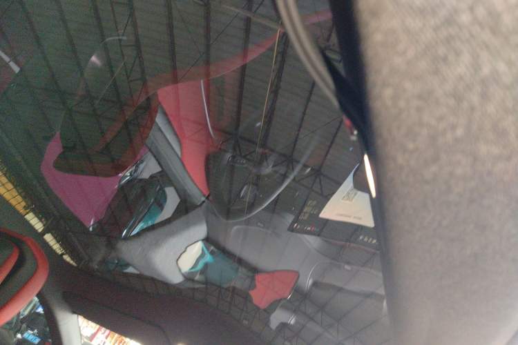Used Xiaomi Auto SU7 2024 Rear-Drive Ultra-Long Range Advanced Pro-Level Intelligent Driving Version Headliner