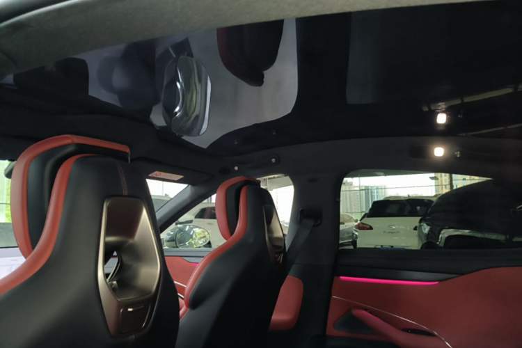 Used Xiaomi Auto SU7 2024 Rear-Drive Long-Range Intelligent Driving Version Headliner