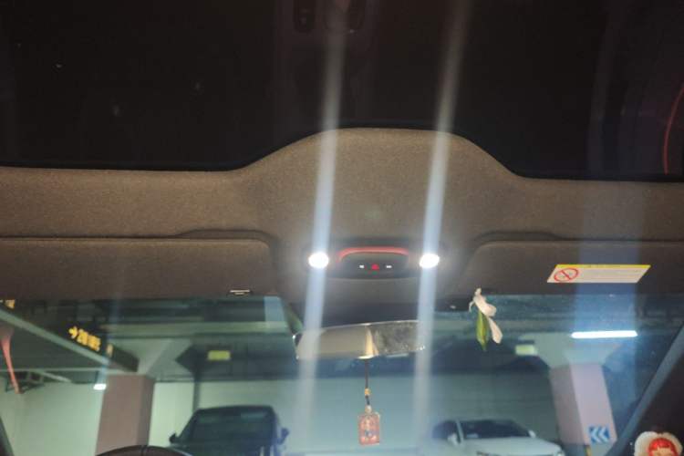 Used Xiaomi Auto SU7 2024 Rear-Drive Ultra-Long Range Advanced Pro-Level Intelligent Driving Version Headliner