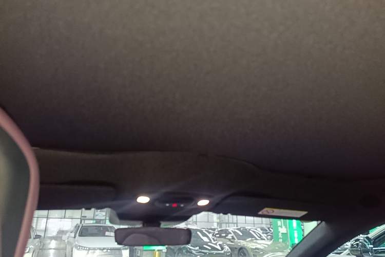 Used Xiaomi Auto SU7 2024 Rear-Drive Ultra-Long Range Advanced Pro-Level Intelligent Driving Version Headliner