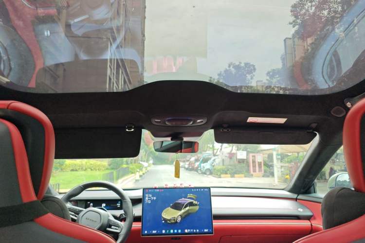 Used Xiaomi Auto SU7 2024 Four-Wheel Drive Ultra-Long Range Advanced Intelligent Driving Max Edition Headliner