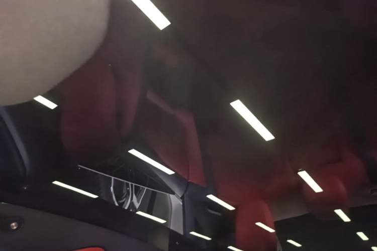 Used Xiaomi Auto SU7 2024 Rear-Drive Long-Range Intelligent Driving Version Headliner
