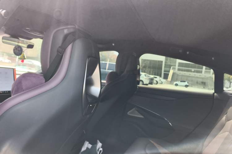 Used Xiaomi Auto SU7 2024 Four-Wheel Drive Ultra-Long Range Advanced Intelligent Driving Max Edition Headliner