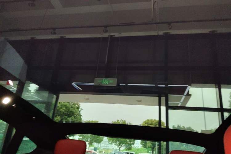 Used Xiaomi Auto SU7 2024 Four-Wheel Drive Ultra-Long Range Advanced Intelligent Driving Max Edition Headliner
