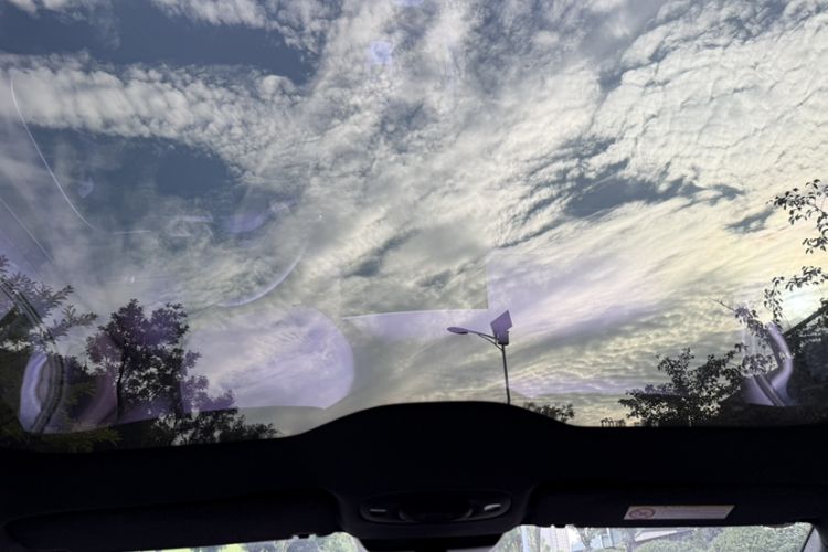 Used Xiaomi Auto SU7 2024 Rear-Drive Long-Range Intelligent Driving Version Headliner