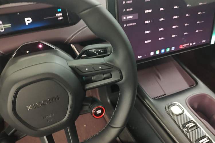 Used Xiaomi Auto SU7 2024 Rear-Drive Long-Range Intelligent Driving Version Headliner