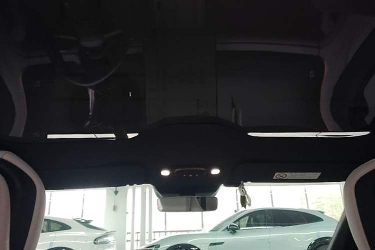 Used Xiaomi Auto SU7 2024 Rear-Drive Ultra-Long Range Advanced Pro-Level Intelligent Driving Version Headliner