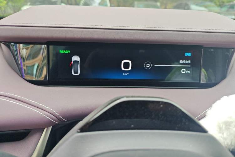 Used Xiaomi Auto SU7 2024 Four-Wheel Drive Ultra-Long Range Advanced Intelligent Driving Max Edition Instrument Cluster
