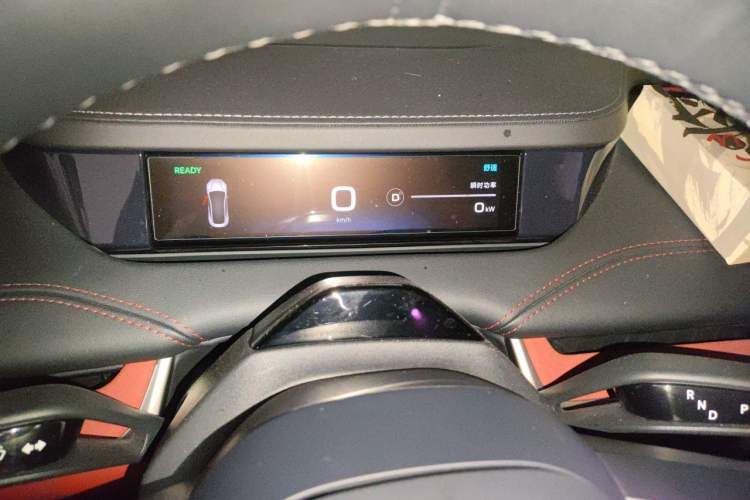 Used Xiaomi Auto SU7 2024 Rear-Drive Ultra-Long Range Advanced Pro-Level Intelligent Driving Version Instrument Cluster