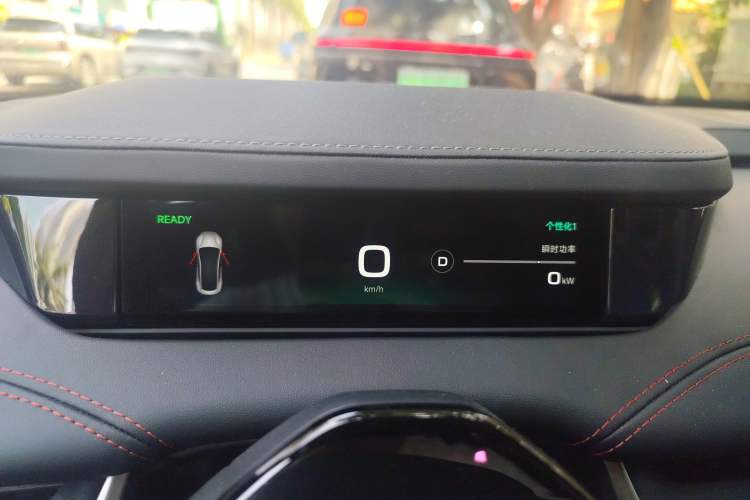 Used Xiaomi Auto SU7 2024 Rear-Drive Standard Founder Edition Instrument Cluster