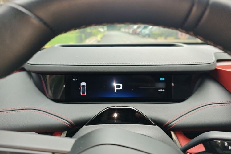 Used Xiaomi Auto SU7 2024 Four-Wheel Drive Ultra-Long Range Advanced Intelligent Driving Max Edition Instrument Cluster